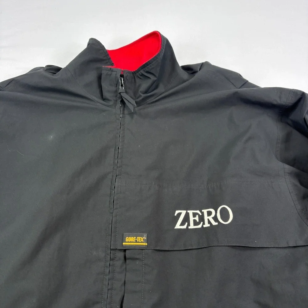 zero restriction jacket has